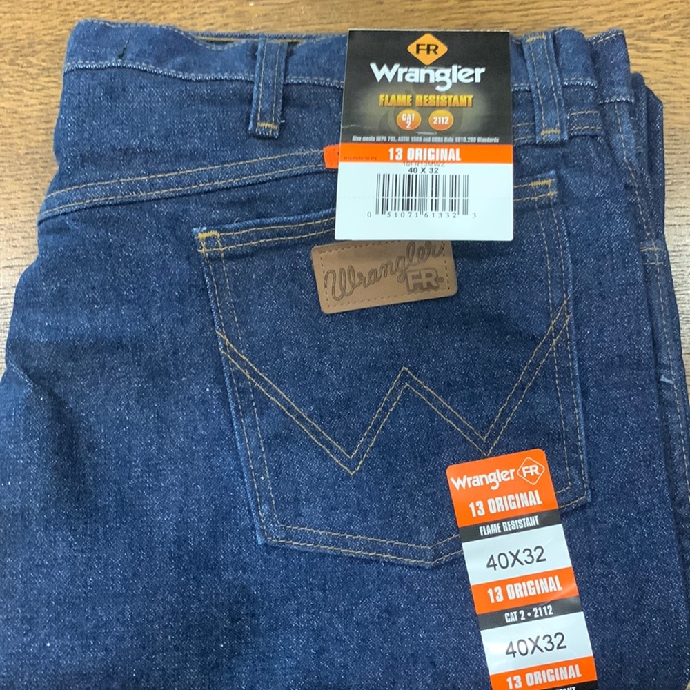 🔥5 Pair New never worn Wrangler FR Jeans🔥
